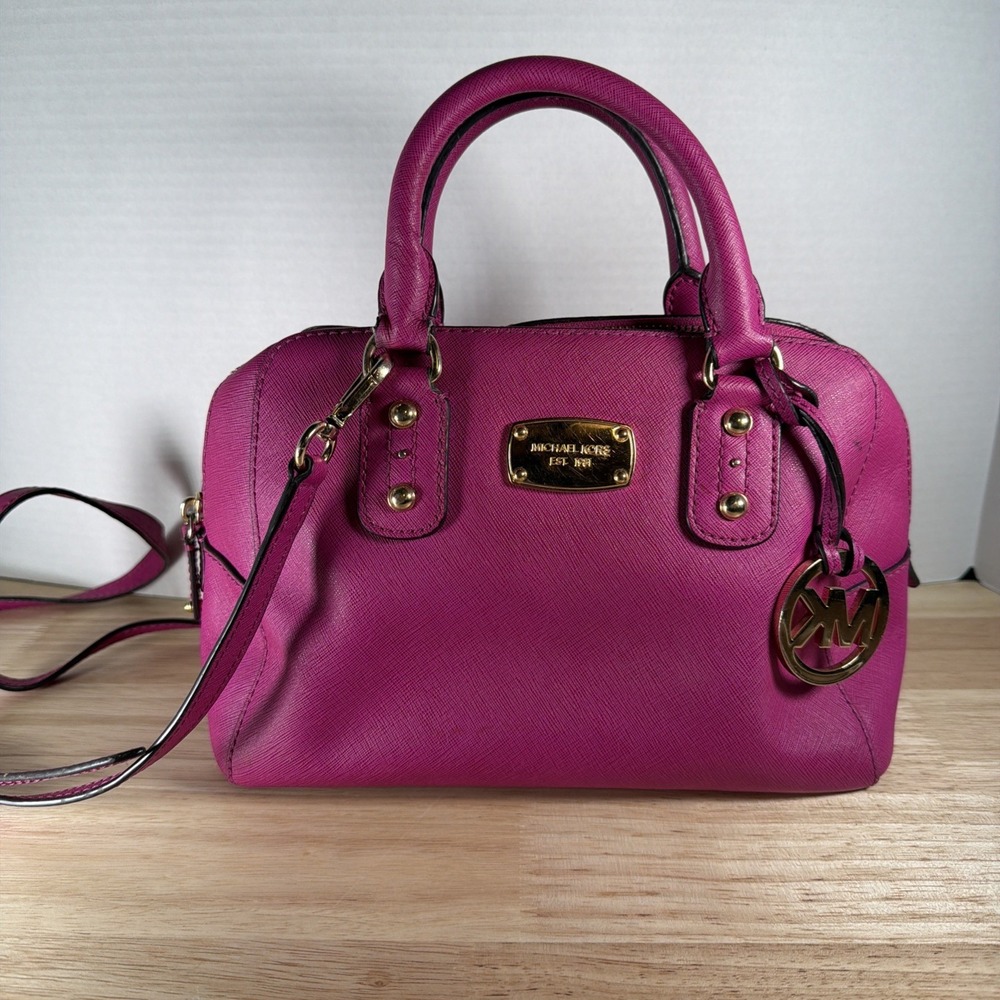 michael kors mini magenta crossbody bag